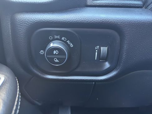 Used 2024 RAM 2500 Big Horn image 20