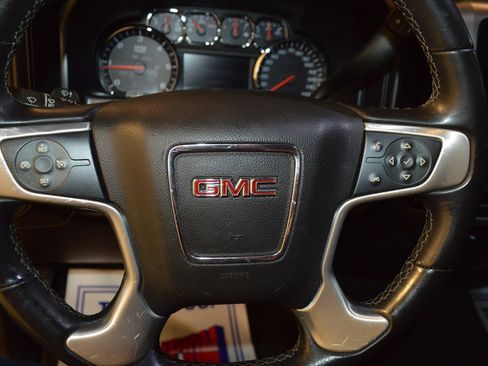 Used 2014 GMC Sierra 1500 SLT w/ Suspension Package, Off-Road AWD/4WD image 17