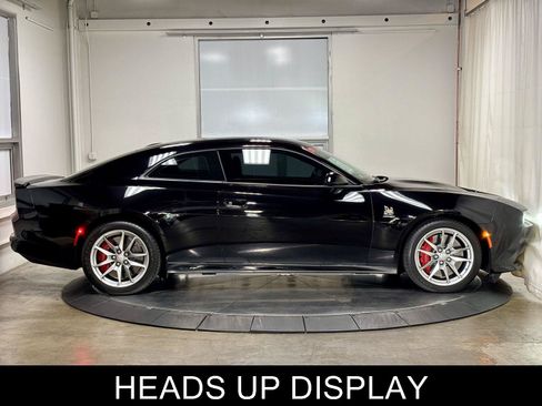 Used 2024 Dodge Charger Daytona Scat Pack w/ Plus Group AWD/4WD image 10
