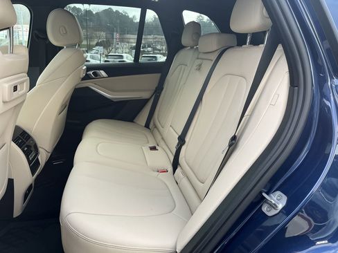 Certified 2022 BMW X5 sDrive40i w/ Premium Package image 31