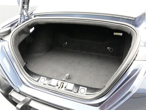 Used 2023 Ferrari Roma image 16