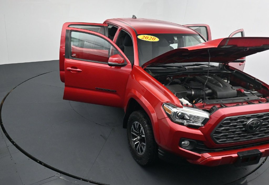 Used 2020 Toyota Tacoma TRD Sport w/ Technology Package AWD/4WD image 39