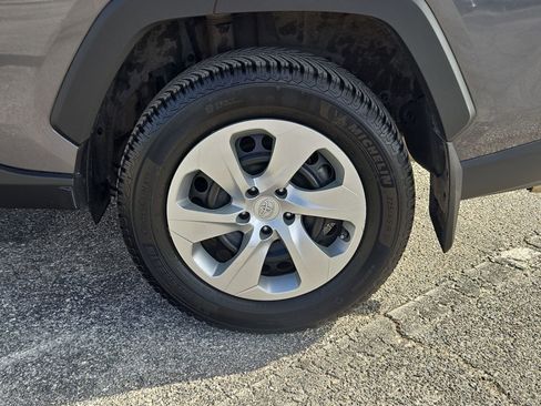 Used 2019 Toyota RAV4 LE w/ All Weather Liner Package image 32