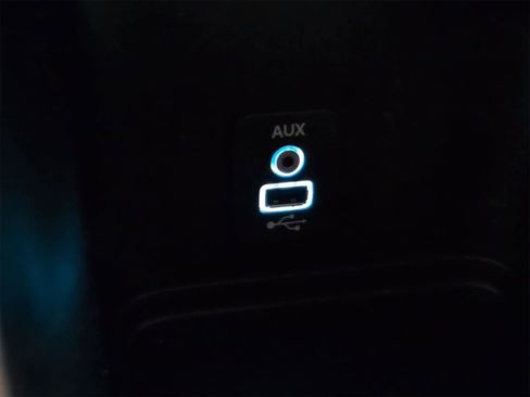 Certified 2018 Dodge Journey SE image 28