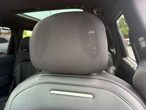 Used 2027 Kia Telluride SX w/ Towing Package FWD image 11