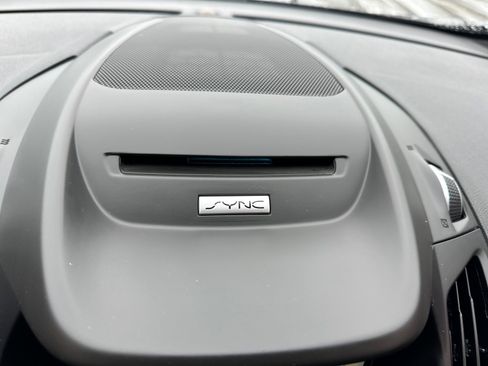 Used 2017 Ford C-MAX Energi SE w/ Equipment Group 402A image 37