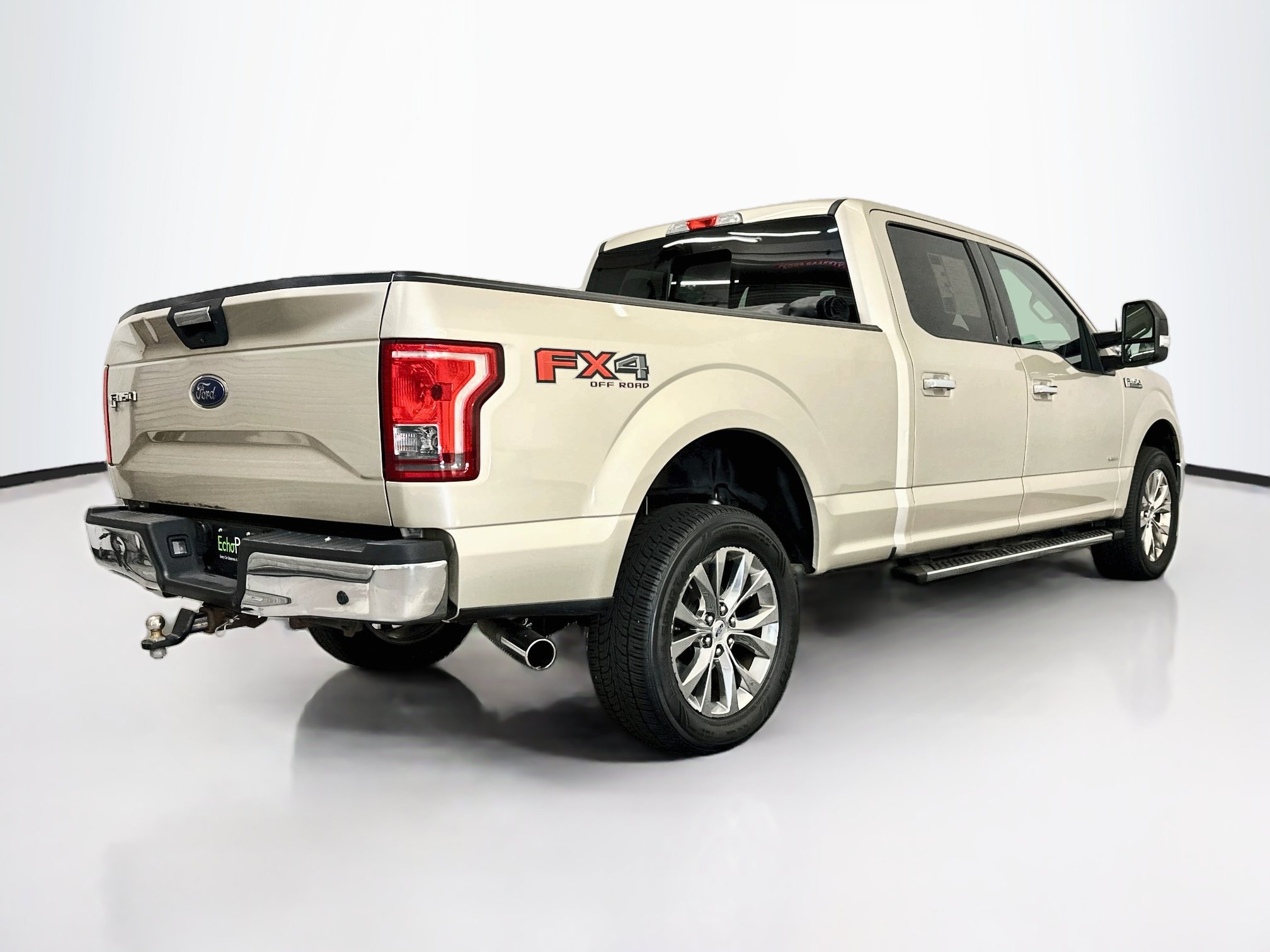 Used 2017 Ford F150 XLT w/ Equipment Group 302A Luxury AWD/4WD image 9