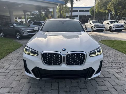 Used 2022 BMW X4 xDrive30i w/ M Sport Package AWD/4WD image 18