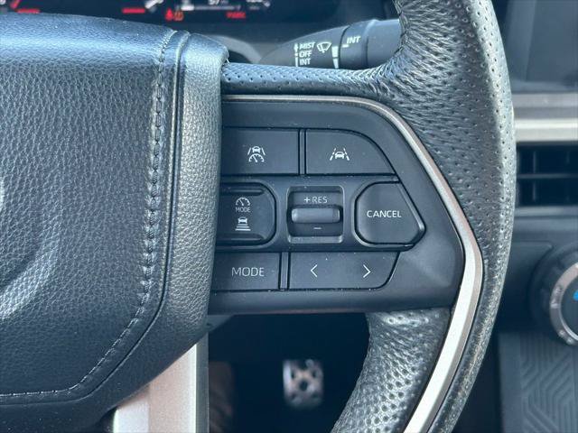 Certified 2024 Toyota Tacoma TRD Sport AWD/4WD image 38