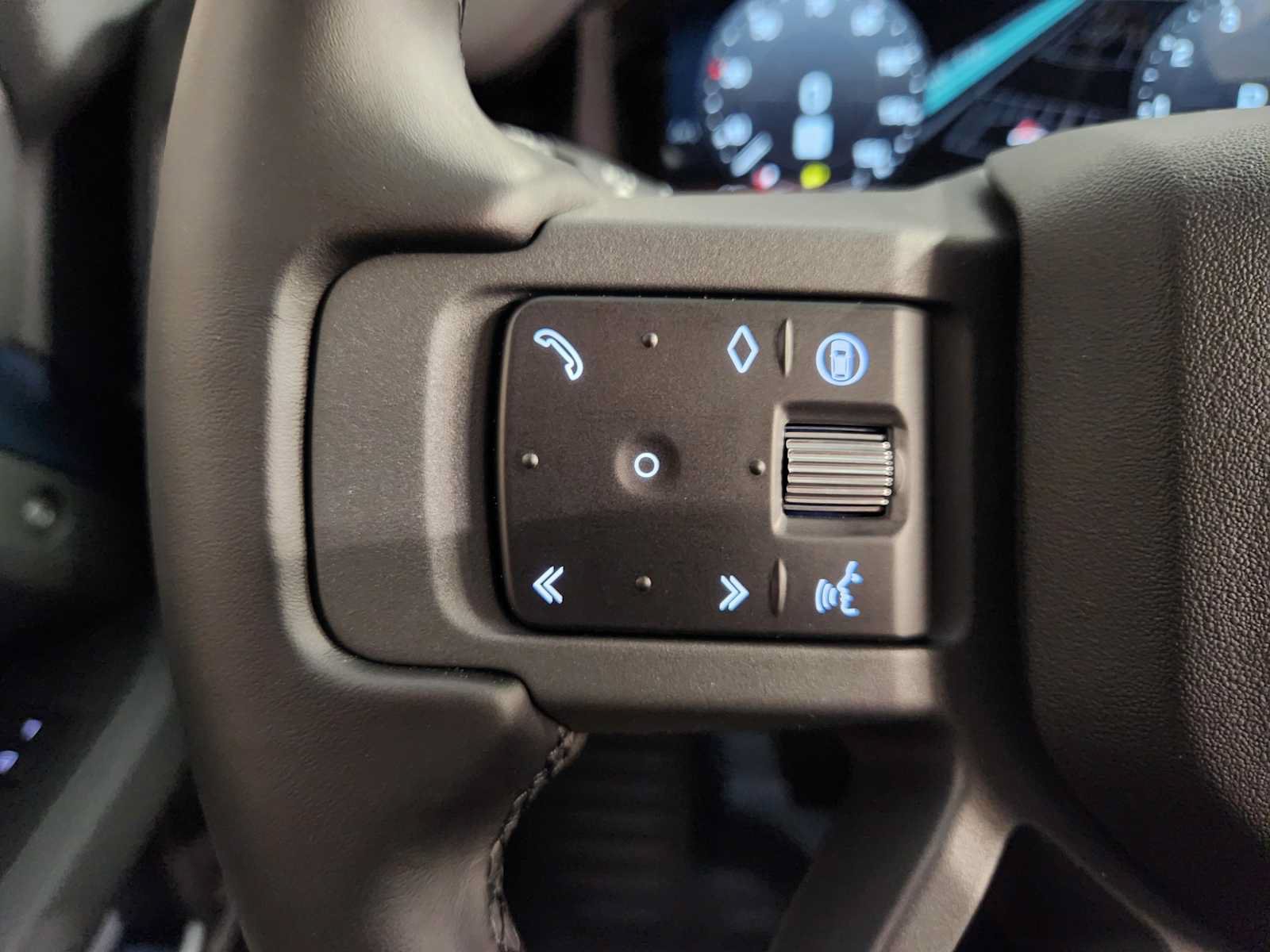 New 2026 Land Rover Defender 110 S AWD/4WD image 27