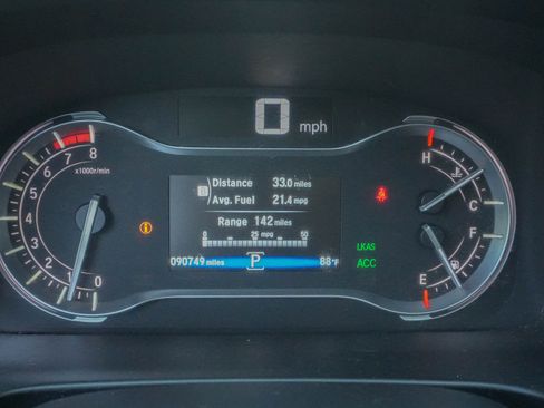 Used 2017 Honda Pilot EX-L image 18