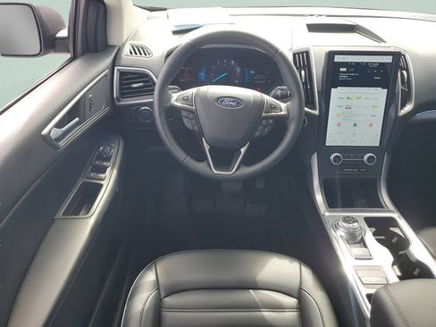 Used 2022 Ford Edge SEL w/ Convenience Package AWD/4WD image 14