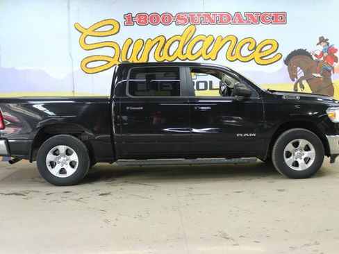 Used 2019 RAM 1500 Big Horn AWD/4WD image 1