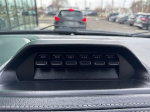 Used 2023 Ford Ranger Lariat w/ Tremor Off-Road Package image 18