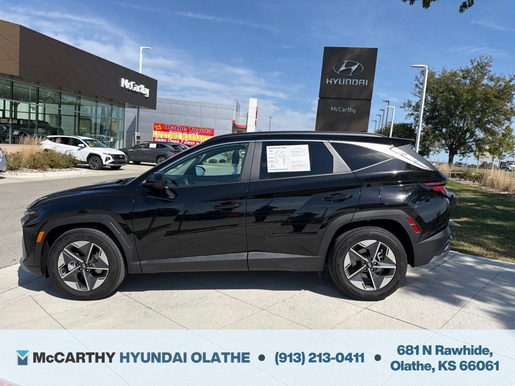 Used 2026 Hyundai Tucson SEL Plus FWD image 2