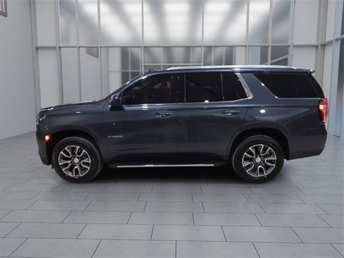 Used 2021 Chevrolet Tahoe LT w/ Rear Media and Nav Package image 5