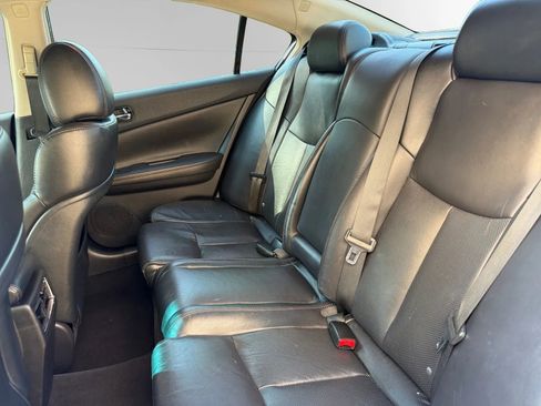 Used 2011 Nissan Maxima 3.5 SV w/ Premium Pkg FWD image 15