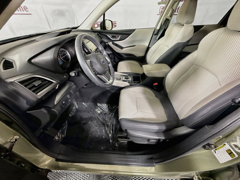 Used 2021 Subaru Forester Premium AWD/4WD image 25