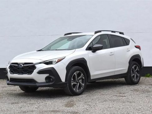 Used 2024 Subaru Crosstrek 2.0i Premium w/ Crosstrek Mirror Package AWD/4WD image 8
