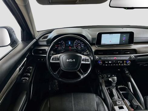 Certified 2022 Kia Telluride EX w/ EX Premium Package FWD image 24