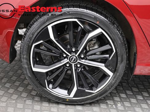 Used 2023 Nissan Altima 2.5 SR AWD/4WD image 29