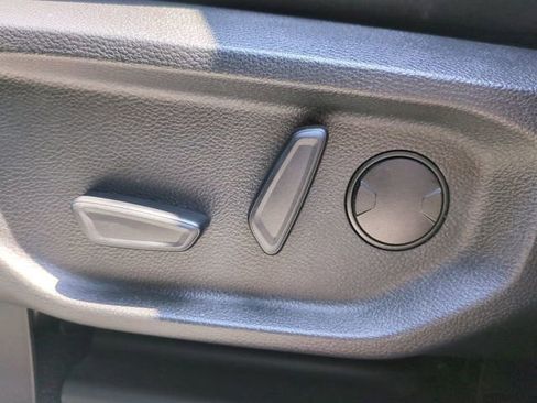 Used 2024 Ford Ranger XLT w/ Equipment Group 301A High AWD/4WD image 20