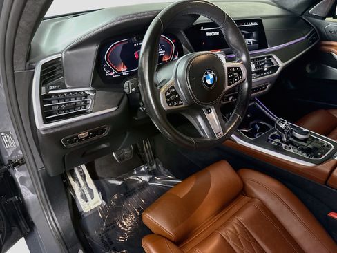 Used 2022 BMW X7 M50i AWD/4WD image 23