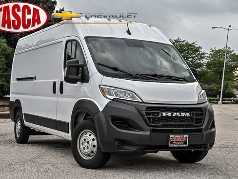 Used 2023 RAM ProMaster 2500 FWD image 1