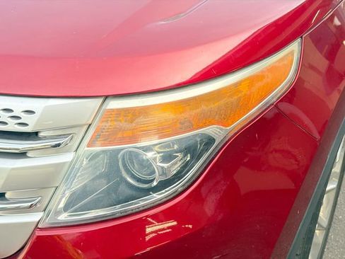 Used 2013 Ford Explorer XLT FWD image 9