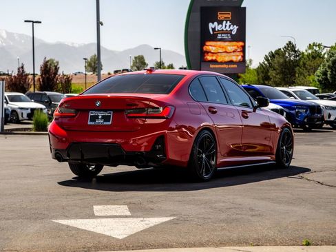 Used 2023 BMW 330i xDrive Sedan w/ M Sport Package AWD/4WD image 5