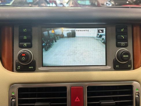 Used 2006 Land Rover Range Rover HSE AWD/4WD image 24