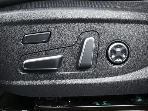 Used 2021 Hyundai Santa Fe Calligraphy image 12