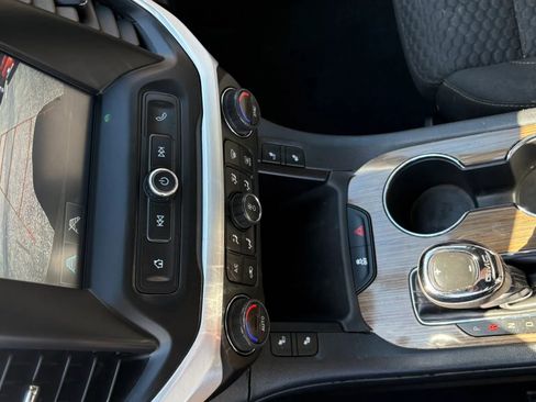 Used 2019 GMC Acadia SLE w/ LPO, Cargo Package FWD image 19