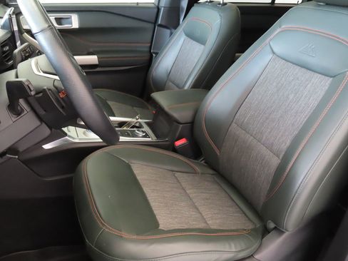 Used 2023 Ford Explorer Timberline w/ Timberline Technology Package image 13