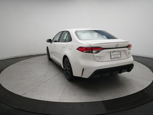 Used 2023 Toyota Corolla SE FWD image 33