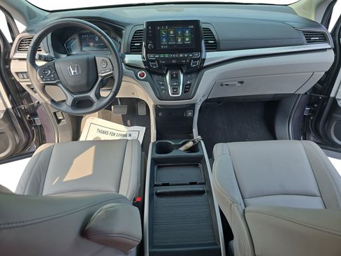 Used 2024 Honda Odyssey EX-L image 9