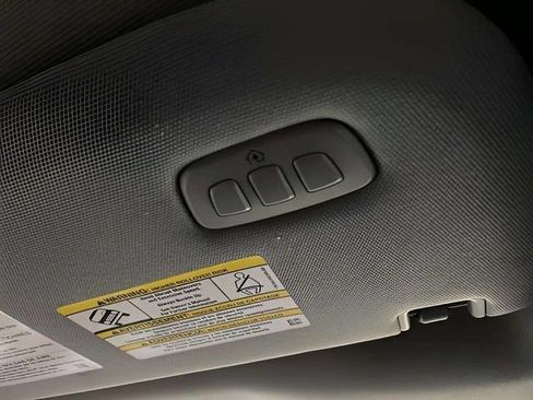 Used 2023 Ford F150 Lariat AWD/4WD image 52