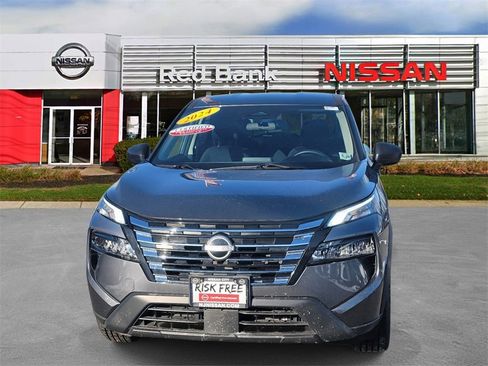 Certified 2024 Nissan Rogue S image 2