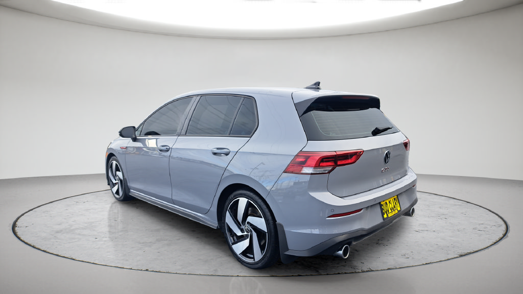 Used 2022 Volkswagen GTI SE FWD image 7