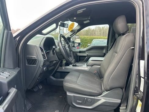 Used 2020 Ford F150 XLT w/ Equipment Group 302A Luxury image 11