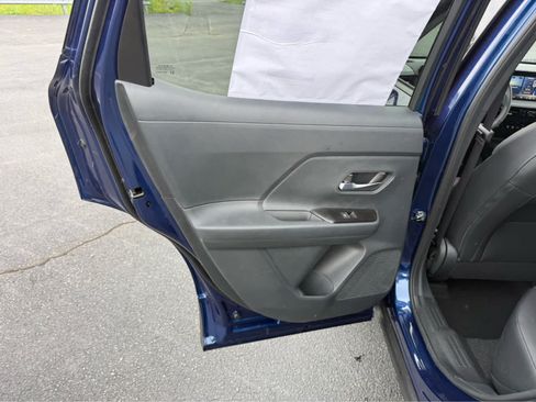 Used 2026 Nissan Kicks SR w/ Cold Weather Package AWD/4WD image 15