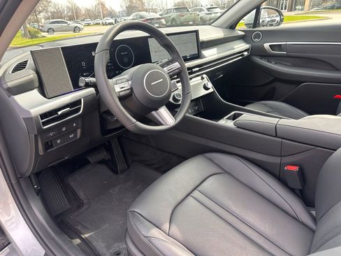 Used 2026 Hyundai Sonata Limited image 30