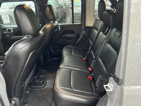 Used 2023 Jeep Wrangler Unlimited Rubicon 392 w/ Xtreme Recon 35" Tire Package image 13