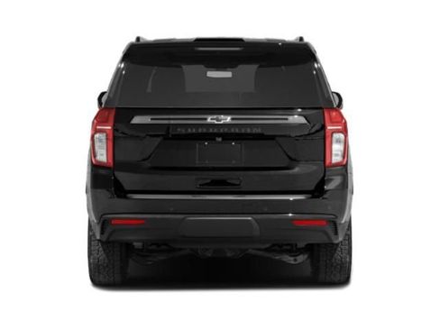 Used 2024 Chevrolet Suburban Z71 w/ Luxury Package image 5