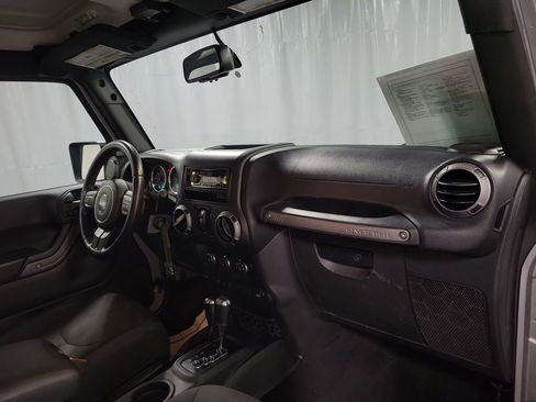 Used 2017 Jeep Wrangler Unlimited Sport w/ Quick Order Package 24S image 26