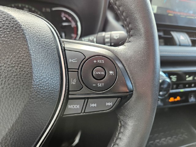 Used 2025 Toyota RAV4 XLE w/ Convenience Package AWD/4WD image 37