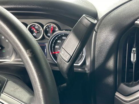 Used 2021 Chevrolet Silverado 1500 Custom Trail Boss w/ Safety Confidence Package image 32