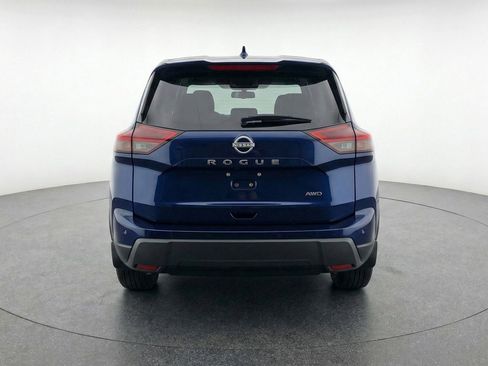 Used 2025 Nissan Rogue SV FWD image 7
