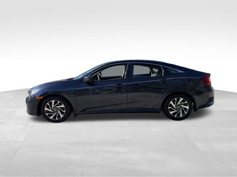Used 2016 Honda Civic EX image 4