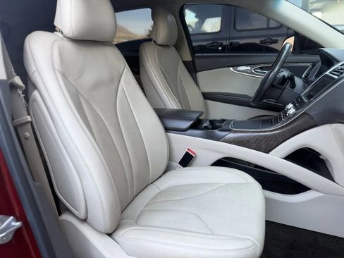 Used 2016 Lincoln MKX Reserve image 18